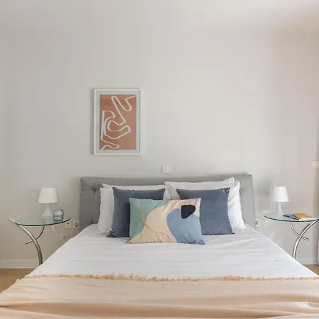 Elegant 2Br Apartment In Kolonaki By Upstreet Atene Esterno foto