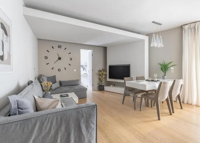Elegant 2Br Apartment In Kolonaki By Upstreet